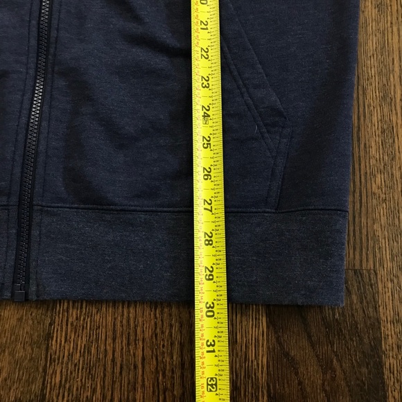 Under Armour hoodie - Picture 8 of 9